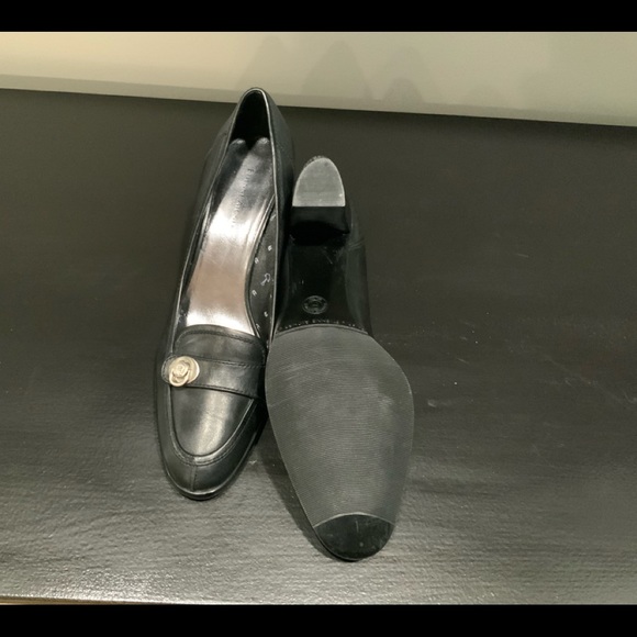 ETIENNE AIGNER BLACK LEATHER SIZE 9 1/2M - Picture 6 of 7